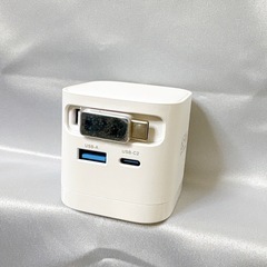 【新品未使用】自動巻き取り式  65W 急速充電器 Type-Cの画像