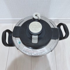 T-fal（ティファール）圧力鍋の画像