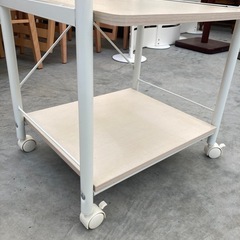 【kj127】美品 レンジワゴン レンジ台 キッチンワゴン キャスター付 組み立て完成品 コンセント付き 炊飯器　検)一人暮らし　ファミリー　冷蔵庫　洗濯機　オフィス　事務　テーブル　ラック　収納　家具　ソファ ダイニング 食器棚 キッチンの画像