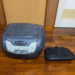 SHAD 40ℓ リアボックス