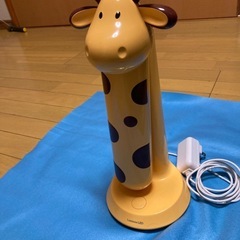 キリン型デスクランプ 
