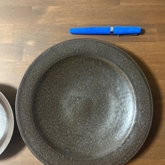 お皿（五島列島で買った、現地で作られたもの）を差し上げます