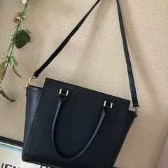 大きめのショルダーバッグ★黒の画像