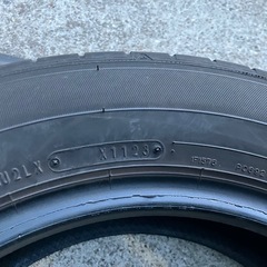 185/65R15バリ山ラジアルタイヤ4本　フリード等　ランクDの画像