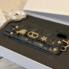 ほぼ新品！原価12.7万DiorディオールiPhone X/XSフォンケースA+ランクロゴプレートゴールドLady Dior貴重の画像