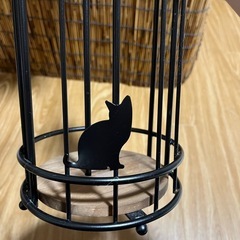 ニトリ トイレットペーパースタンド 猫の画像