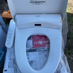 SCS-T160　温水洗浄便座　TOSHIBA 中古　ウォシュレット