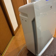 値引き可能です　Panasonic 空気清浄機 F-VXH35  の画像