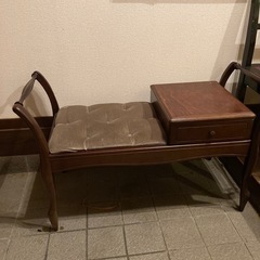 ベンチシート引き出し付き