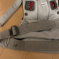 BABYBJORN ベビービョルン抱っこ紐の画像
