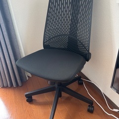 イトーキ　サリダ　デスクチェア　の画像