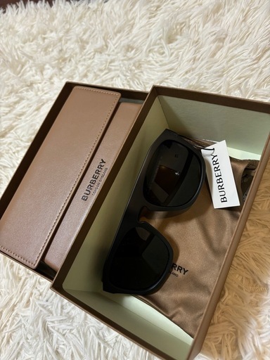 新品】バーバリー/BURBERRY サングラス BE4396U スクエア即発送