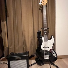 下倉楽器　エレキベース　S ギャラナー