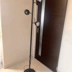 【4月中値下げ】  ニトリ フロアランプ  スタンドライト 3つ...