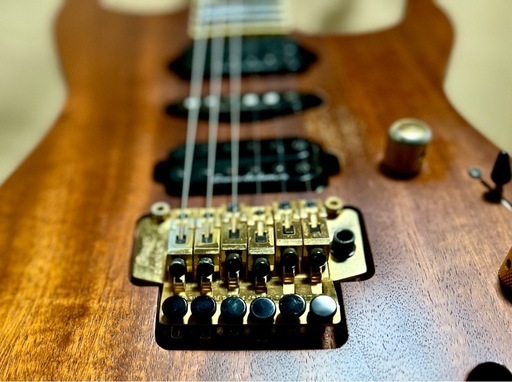 Jacksonエレキギタービンテージ (ハリー) 新ノ口の弦楽器 Jacksonエレキギタービンテージ (ハリー) 新ノ口の弦楽器