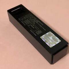 中古のモバイルバッテリー（充電コード付）の画像