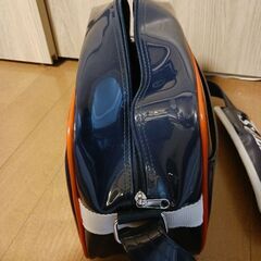 アクトスプールショルダーバッグの画像