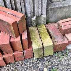 コンクリートブロックどれでもの画像