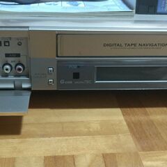 D-VHSビデオデッキ日立DT-DR1 (nobtanabe) 宝塚の映像プレーヤー D-VHSビデオデッキ日立DT-DR1 (nobtanabe) 宝塚の映像プレーヤー