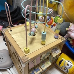 知育　おもちゃ