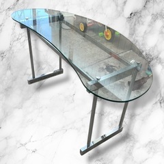 スタイリッシュなガラス製デスク テーブル 幅154cm の画像