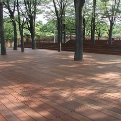 杉並区　公園内ウッドデッキ工事の画像