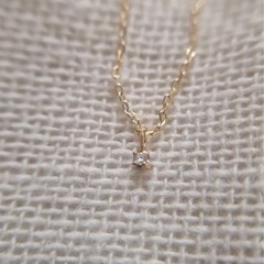 ジュエリーツツミ② 10金ダイヤ付きゴールドネックレス (なし