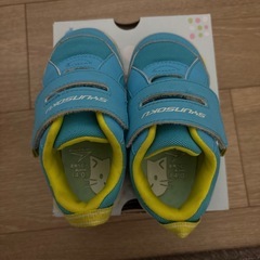 瞬足　ベビーシューズ　14センチ　ライトブルーの画像