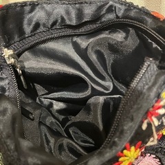 ヴィンテージ　Y2K オーガンジー刺繍　鍵編み 花柄刺繍 黒ポシェットの画像