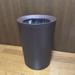 【取引中】東京インテリア　ルクレール　ゴミ箱　ダストボックスの画像