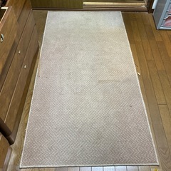 ラグ180 × 90センチ