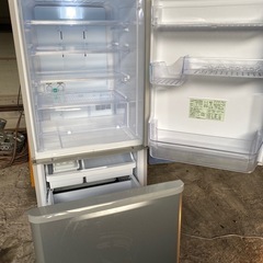 在庫処分セール！シャープ冷蔵庫350㍑の画像