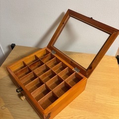 【お譲りします】木製アクセサリーケースの画像
