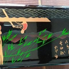 漆塗りアクセサリーケース
