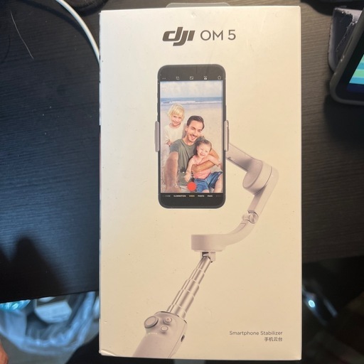 DJi。OM5 スマートフォンスタビライザー