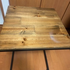 コーヒーテーブルの画像