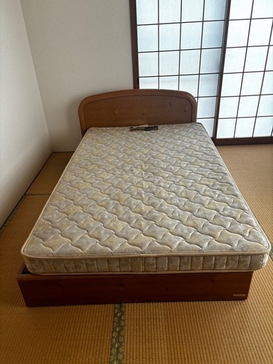 セミダブルベッド (あいかな) 東郷のベッド《ダブルベッド》の セミダブルベッド (あいかな) 東郷のベッド《ダブルベッド》の