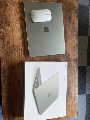 Surface laptop Go 2 core i5 8GB（マウスも付属）   