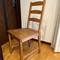 IKEAのチェアの画像