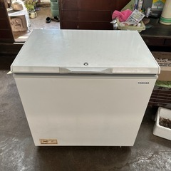 引き取り先決まりました！東芝　冷蔵庫　ストッカー　CR-221P...