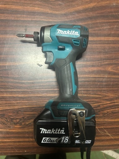 マキタ　電動　インパクトドライバー
