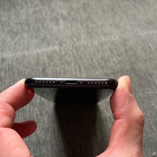 【美品】iPhoneSE2 256G ブラック  