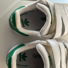 スタンスミス
の画像