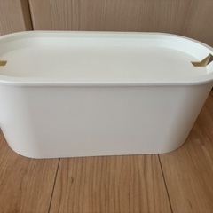 IKEA 電源ケーブル　収納の画像