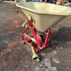 肥料　散布機
の画像