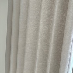 ニトリ　ライトグレープリーツカーテンの画像