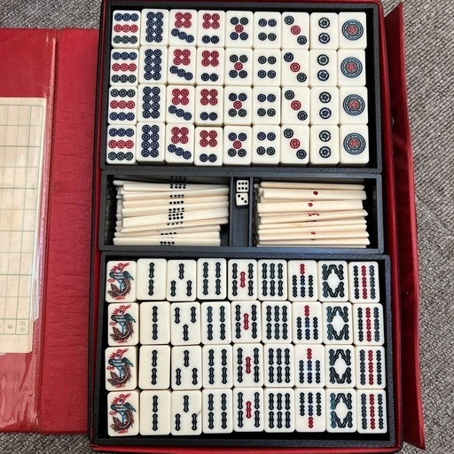 ★7000円でいいです★マージャン　麻雀牌　背黒