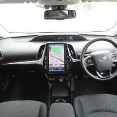 4WD 車検満タン プリウス 後期 トヨタセーフティセンス 衝突軽減ブレーキ レーダークルーズ ナビ フルセグTV Bluetooth バックモニター スマートキー LED ETC2.0の画像