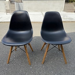 イームズ風のイス　2個セット