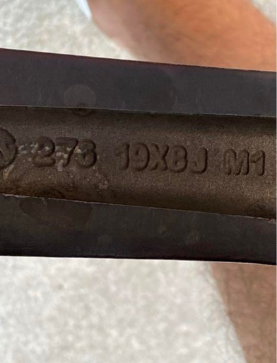 245/45ZR19 タイヤ ホイール ヴェルファイア、アルファード、エルグランド、エスティマ等